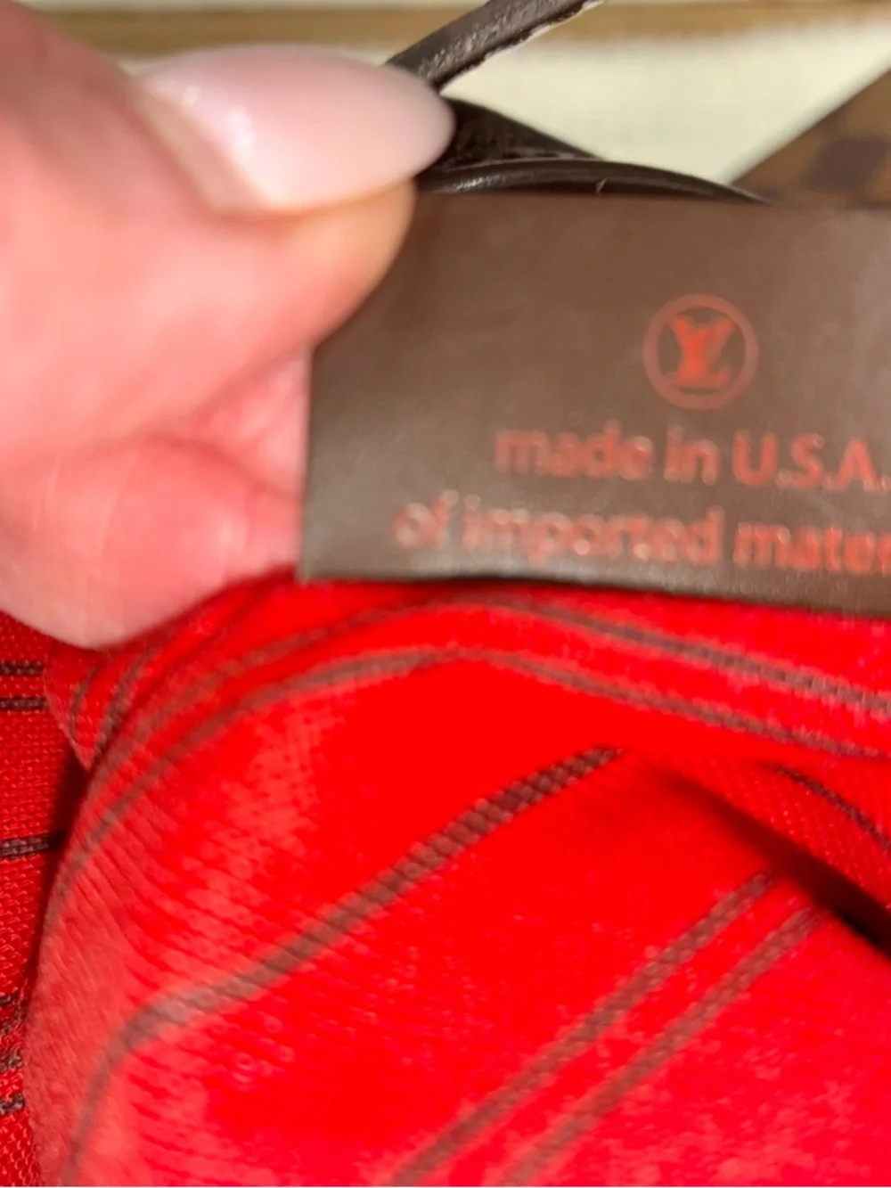 Louis Vuitton Graceful MM Damier Ebene Shoulder Bag Red Interior - Picture 10 of 15